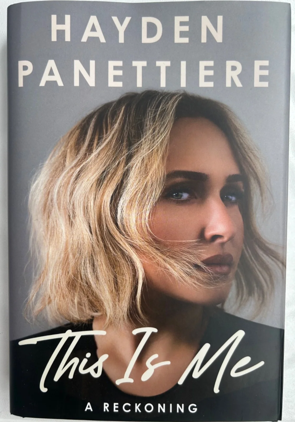 Hayden Panettiere signed book , This Is Me , Autographed PROOF RARE , Heroes, image 3