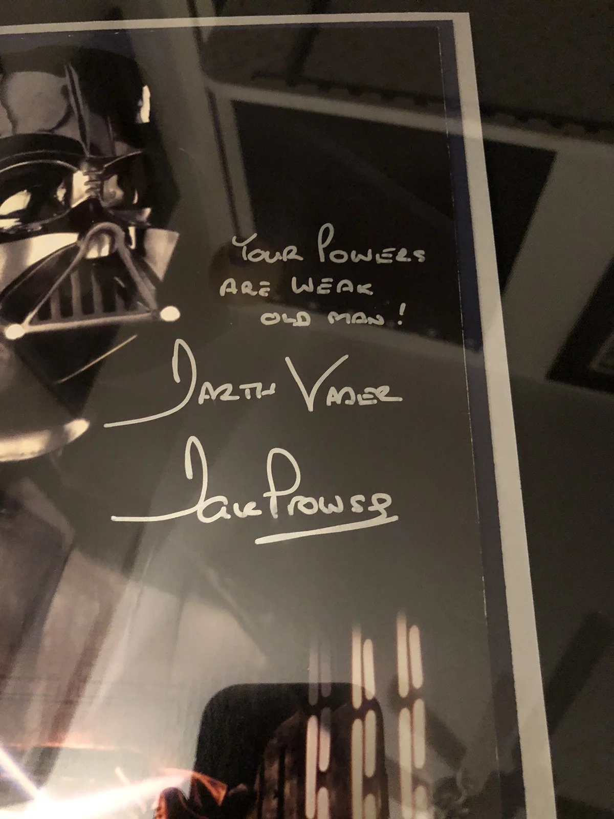 Guinness Prowse Jones Triple Signed 22x29 Framed Star Wars Piece(JSA), изображение 2