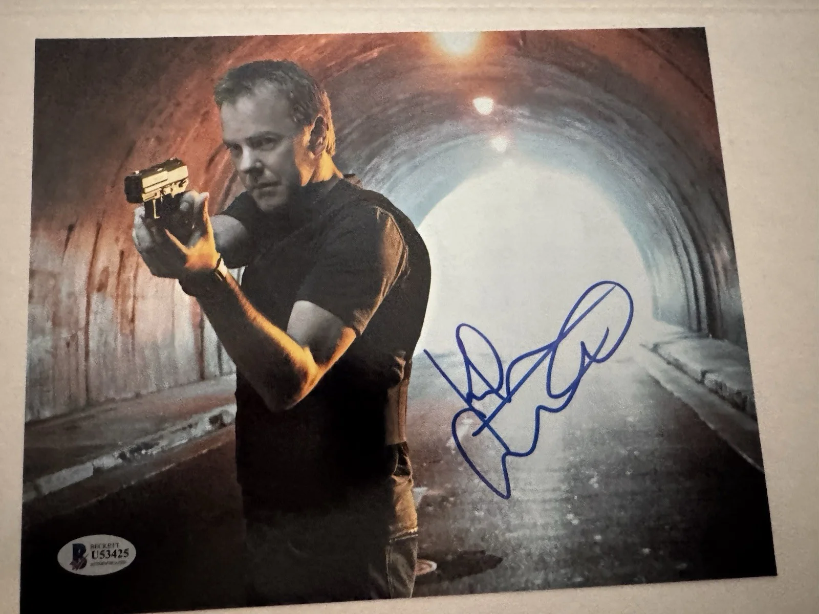 Kiefer Sutherland — Kiefer Sutherland signed autographed 8x10 Photo Jack Bauer 24 Beckett Coa