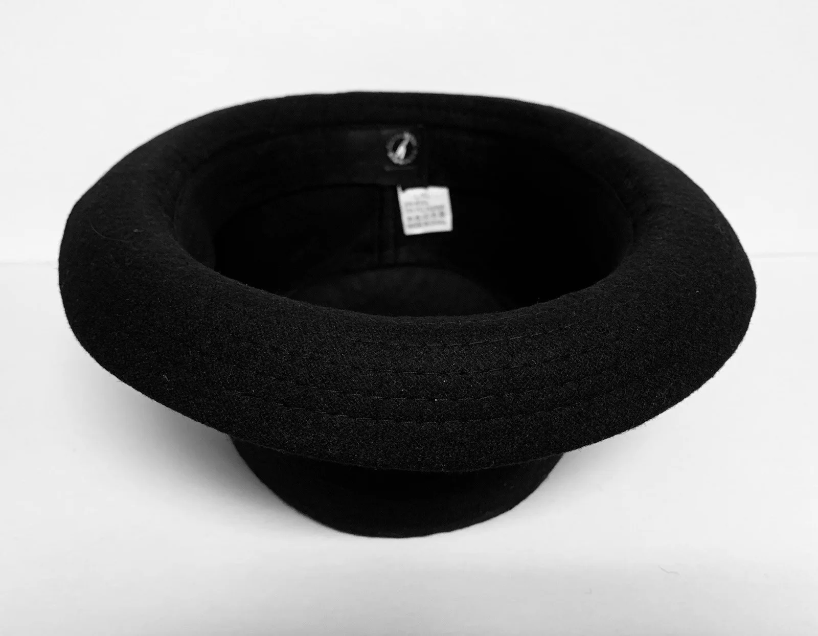 Gene Hackman — Gene Hackman Signed/Inscribed "Popeye Doyle" French Connection Hat - JSA Letter, image 2