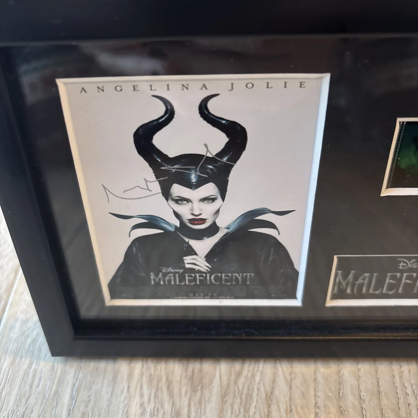 Disney Maleficent Framed Film Cell - Angelina Jolie Spotty Dog Productions VGC, изображение 2