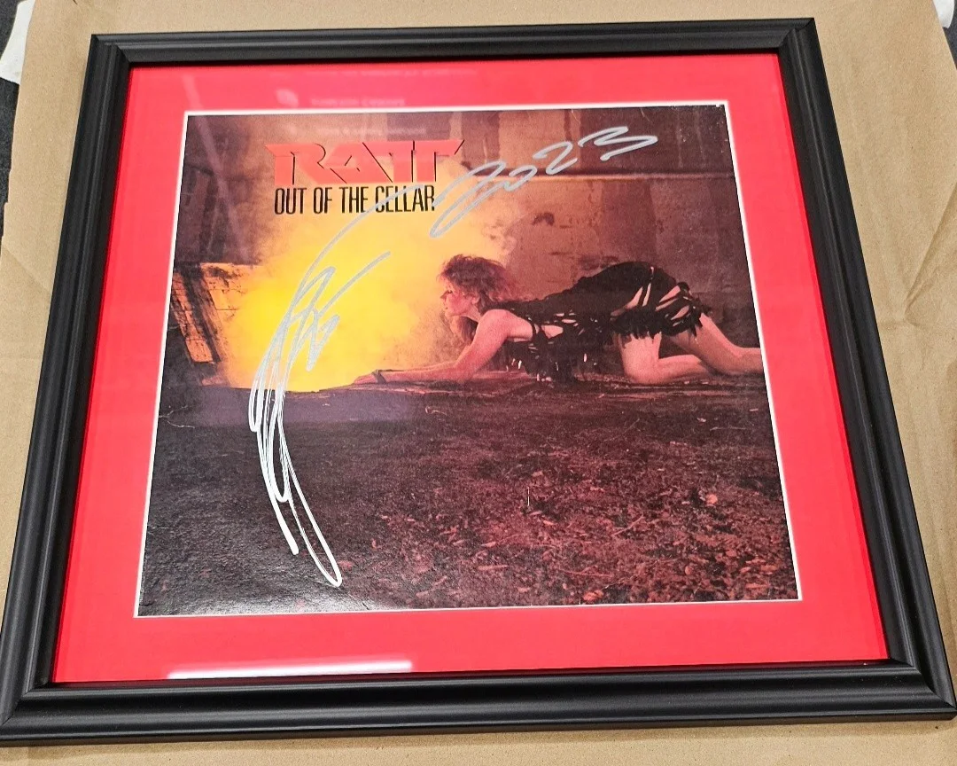 Stephen Pearcy signed RATT album professionally framed matted JSA, image 2