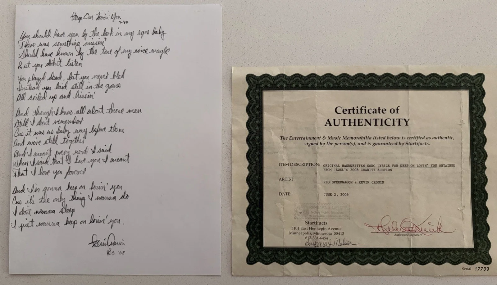*RARE* REO Speedwagon Kevin Cronin Signed Handwritten “Keep On Lovin You” Lyrics, image 2