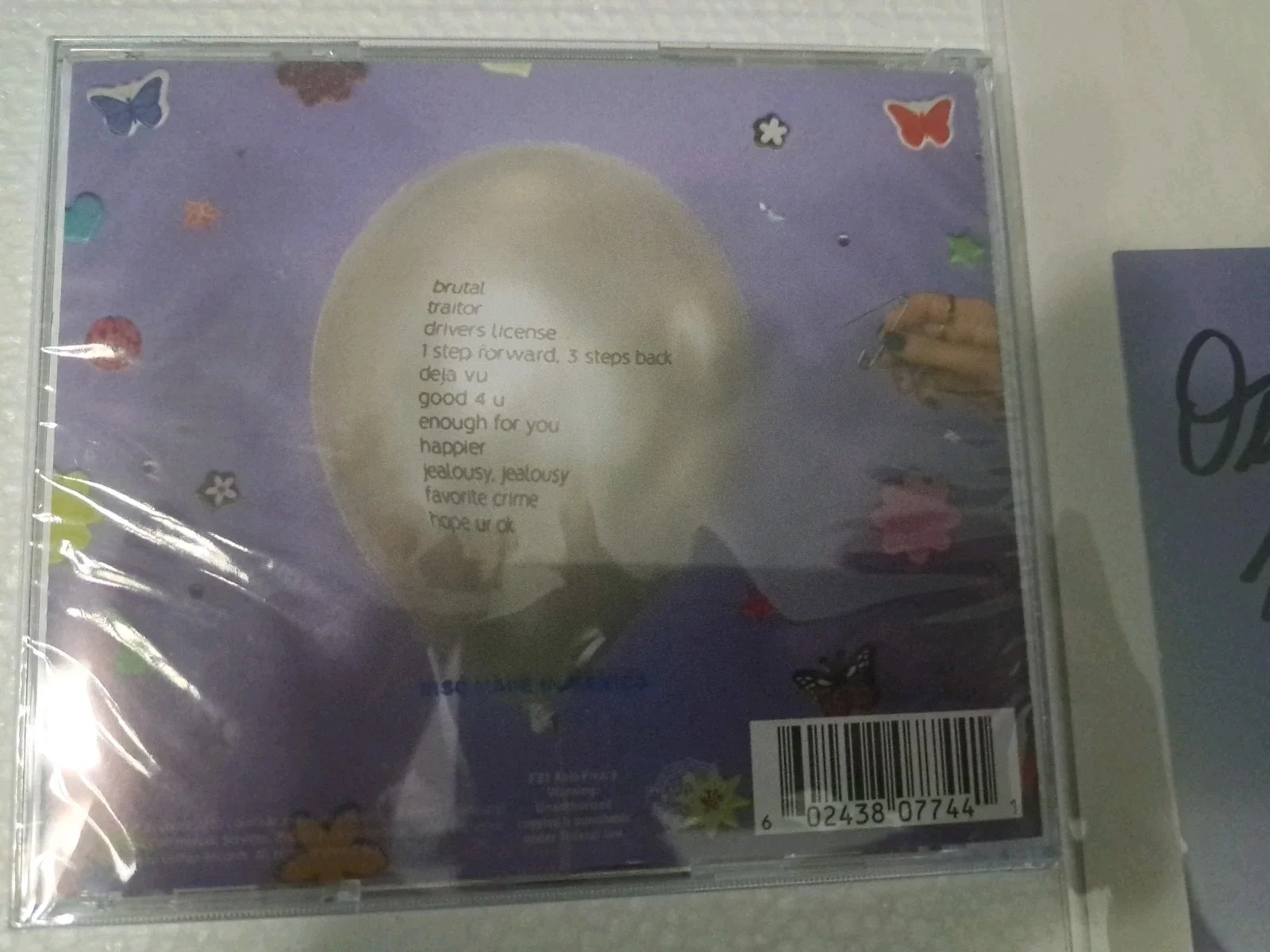 Olivia Rodrigo Sour CD + Signed Art Card - Brand New & Sealed!, image 4