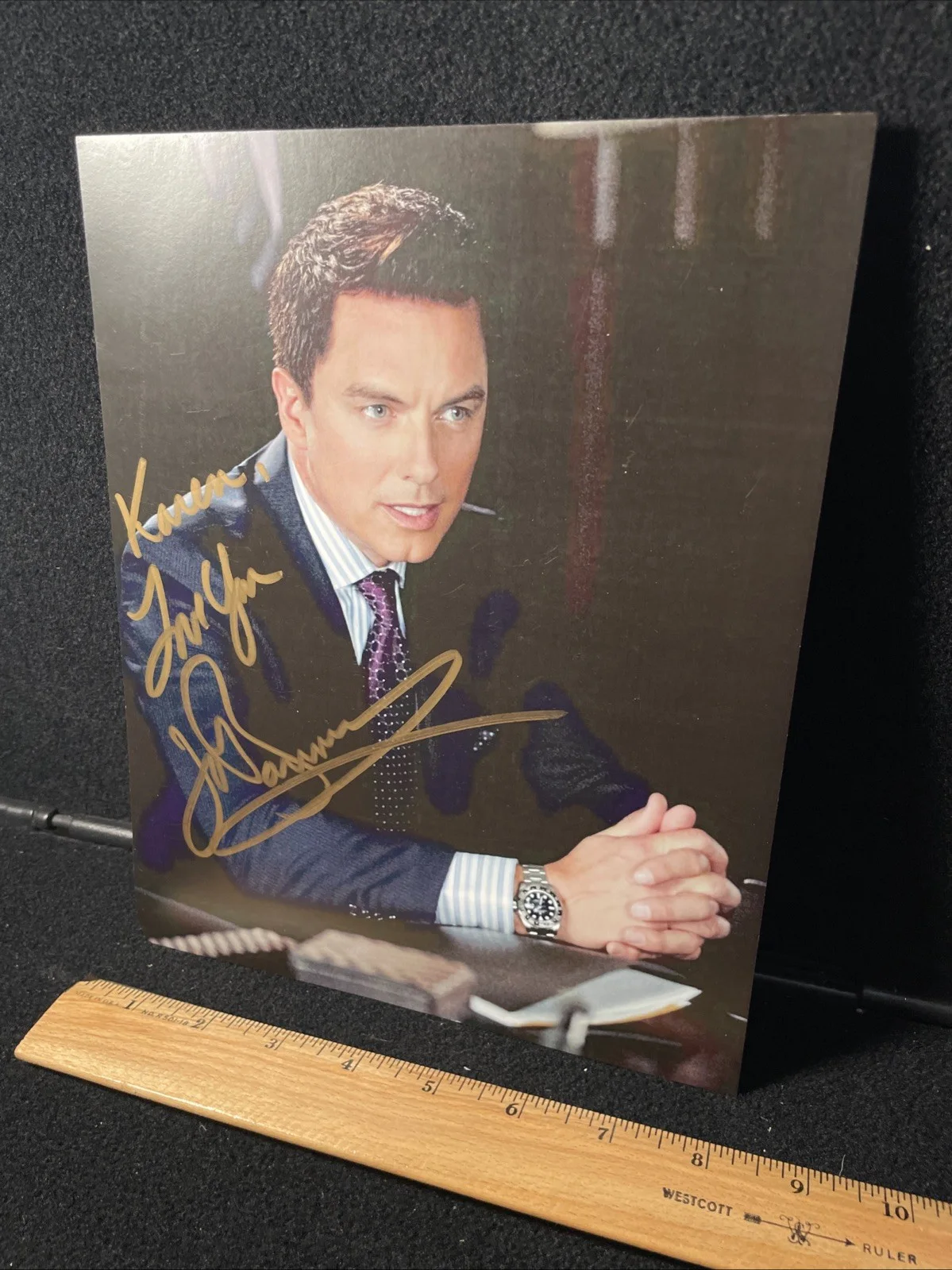 John Barrowman — SIGNED! John Barrowman Dark Archer Malcolm Merlyn Arrow 8"x10" Autographed Photo, image 4