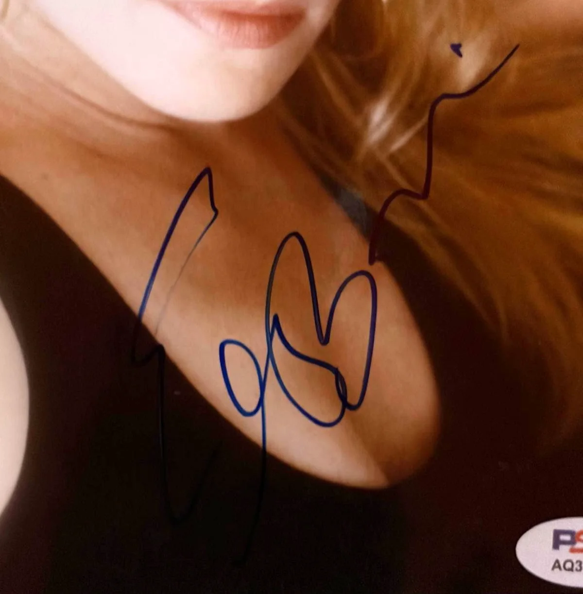 Ellen Barkin — ELLEN BARKIN SIGNED AUTOGRAPHED 8X10 PHOTO ANIMAL KINGDOM THE NEW NORMAL PSA COA, image 3