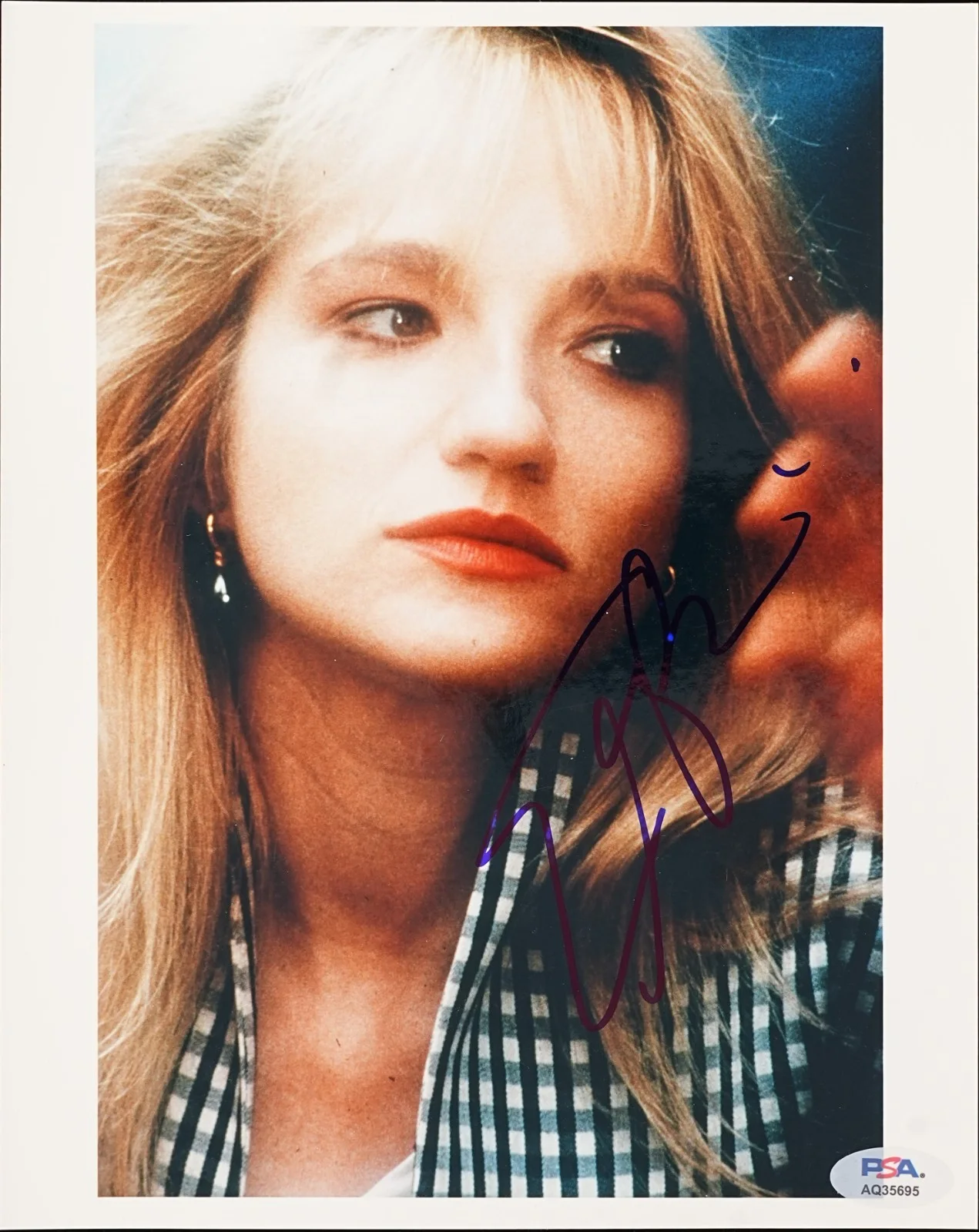 Ellen Barkin — ELLEN BARKIN SIGNED AUTOGRAPHED 8X10 PHOTO OCEANS THIRTEEN ANIMAL KINGDO PSA COA, image 2