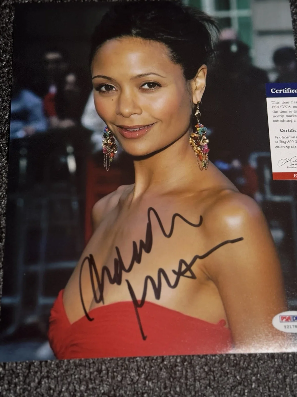 THANDIE NEWTON 8x10 PHOTO RARE WEDNESDAY ANACONDA GOOD DEEDS PSA JSA BAS ACOA GA, изображение 2