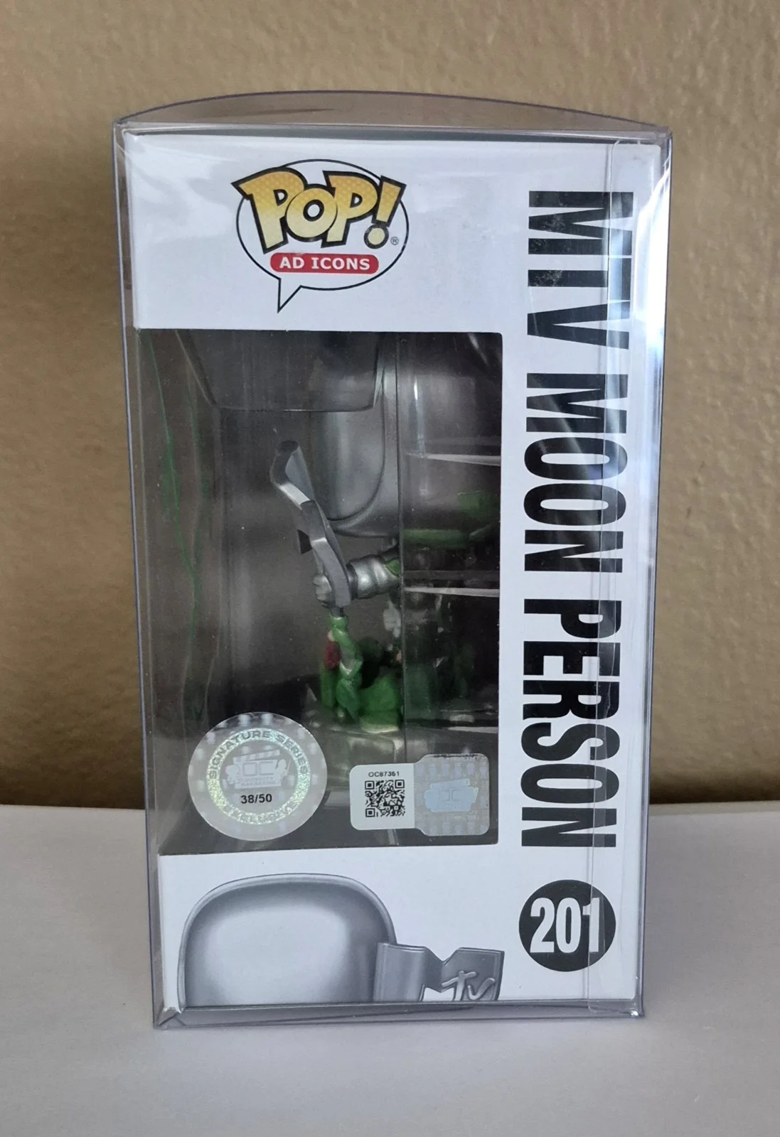 Darius Rucker Signed MTV Moon Person Funko Pop #201 Hootie & The Blowfish, изображение 2