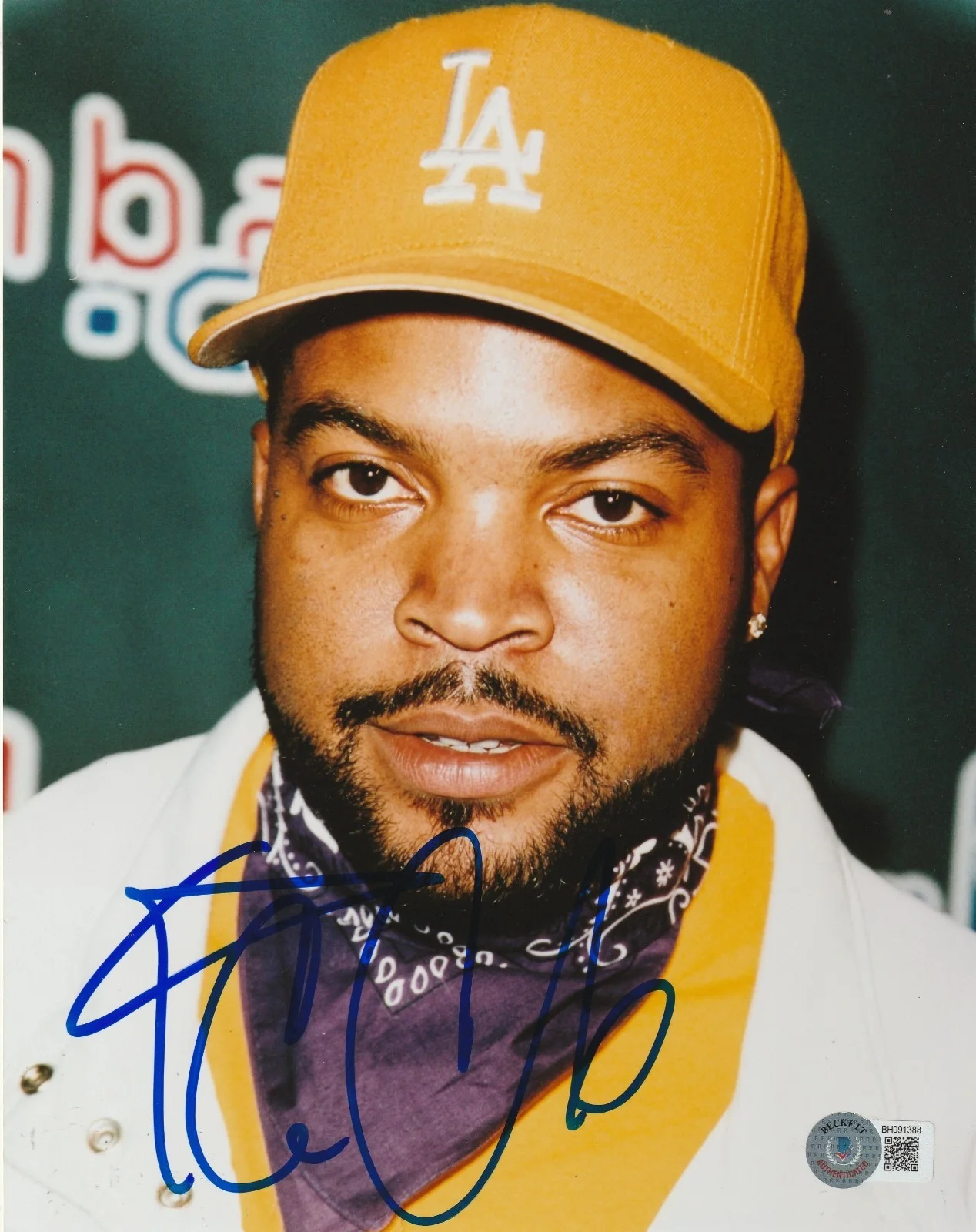 ICE CUBE — ICE CUBE Signed 8x10 PHOTO Beckett Authenticated (BAS)