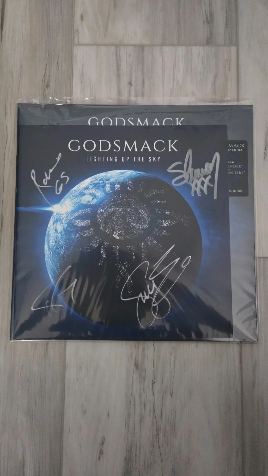 Godsmack - Lighting Up The Sky LP + SIGNED 11”x11” Album Flat, изображение 2
