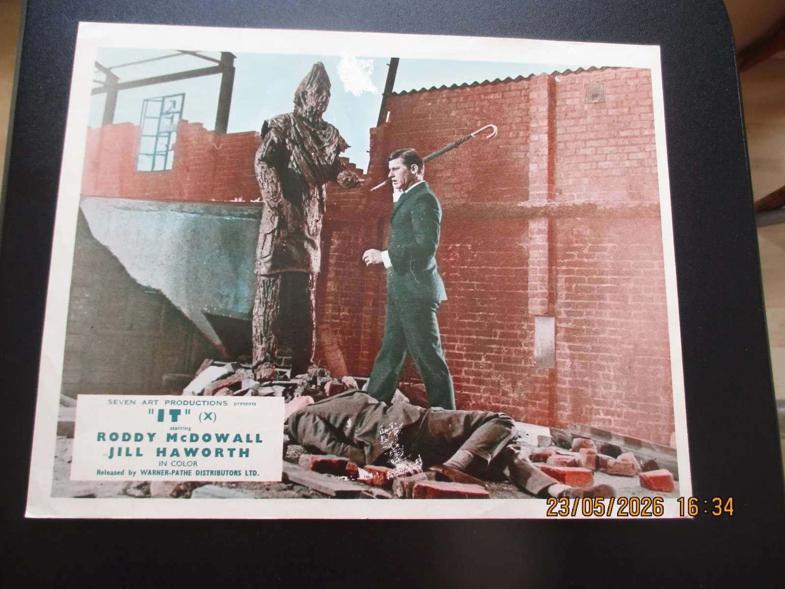 IT - Horror Film 3 X Lobby Cards/press release. Roddy McDowall, изображение 2