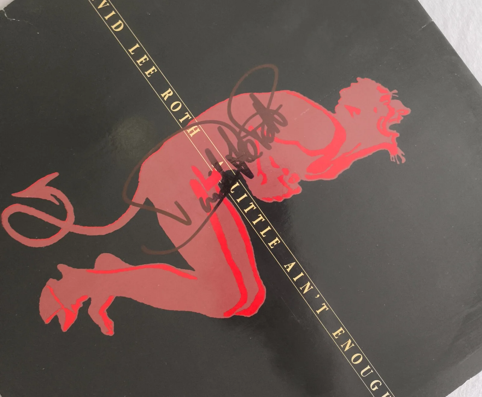 DAVID LEE ROTH Signed Autograph Album Record ( A Little Ain't Enough ) LP 12", image 2
