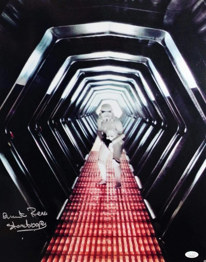 Quentin Pierre — Quentin Pierre Autographed Hallway 16x20 Photo w/Stormtrooper - JSA Auth *Silver, image 4