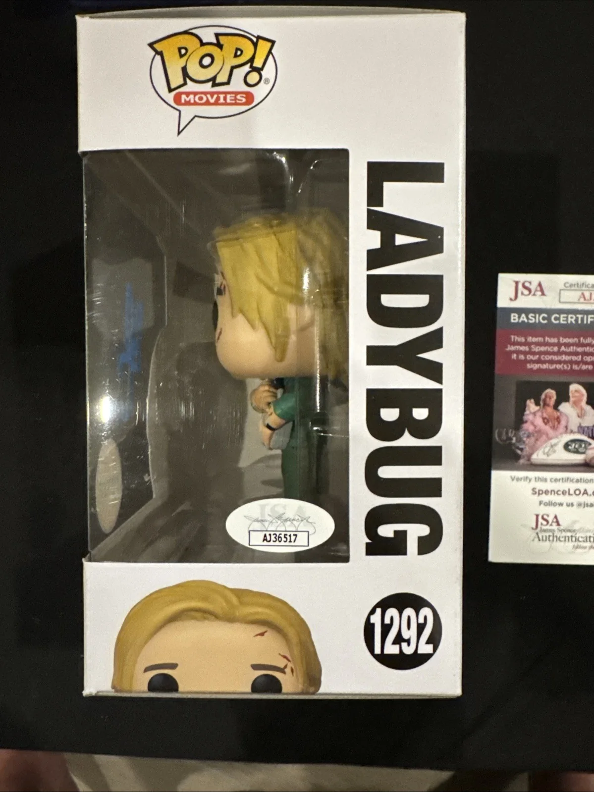 Brad Pitt — BRAD PITT SIGNED FUNKO POP LADYBUG BULLET TRAIN AUTO JSA COA, изображение 2