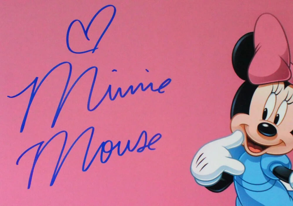 Kaitlyn Robrock — Kaitlyn Robrock Signed Minnie Mouse 16x20 w/Insc. #2-Beckett W Hologram *Blue, изображение 2