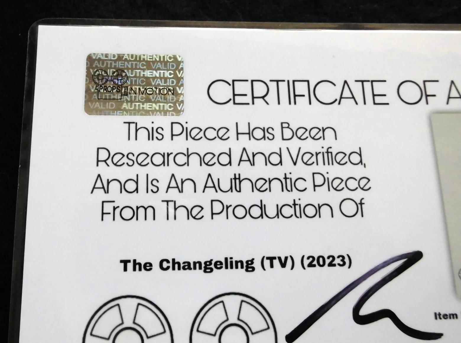 Prop EMS FIRE Badge as used in 'The Changeling' TV Horror Fantasy (2023) + COA, изображение 4