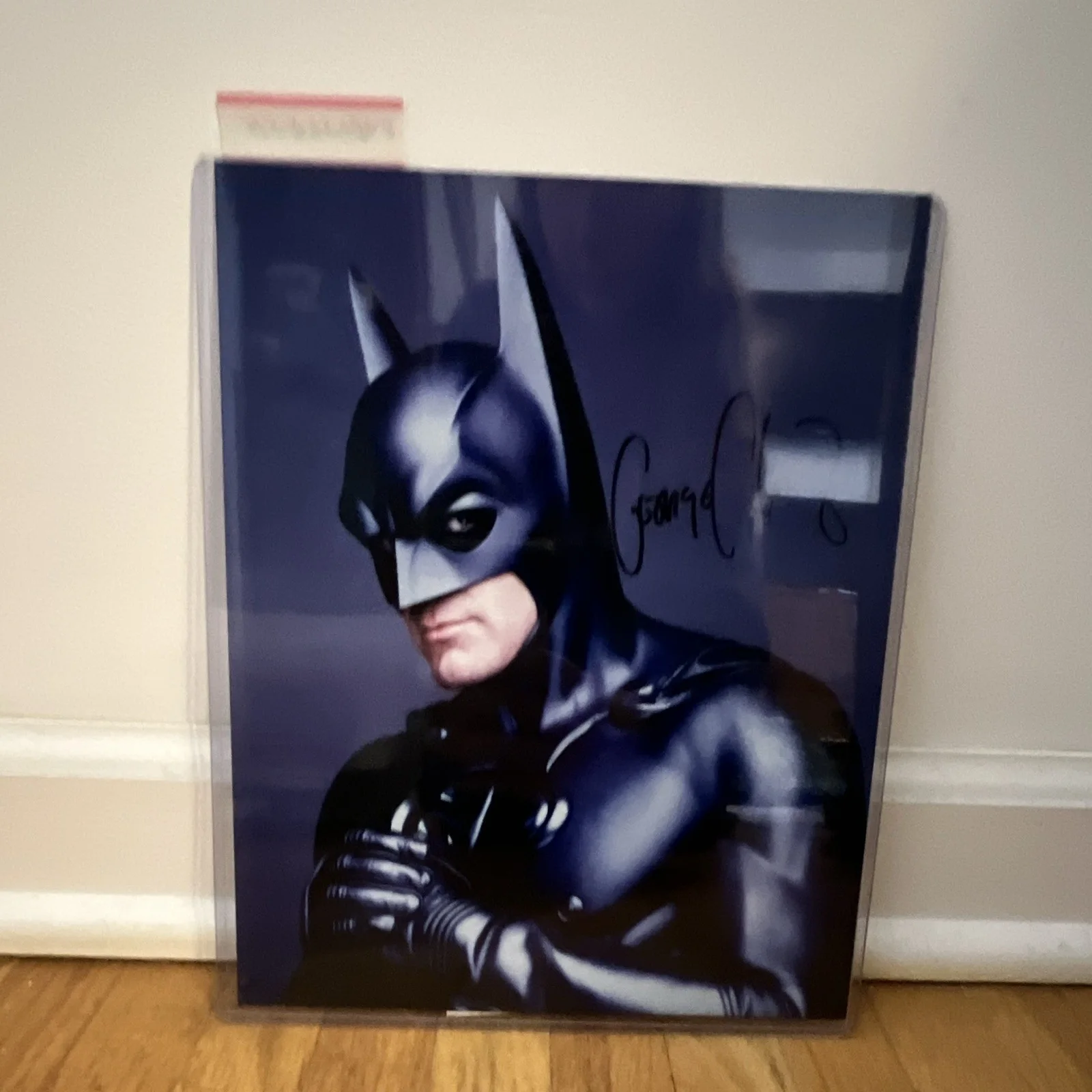 George Clooney — George Clooney Signed Batman & Robin Original Photo 10x8 Monte Gallery COA