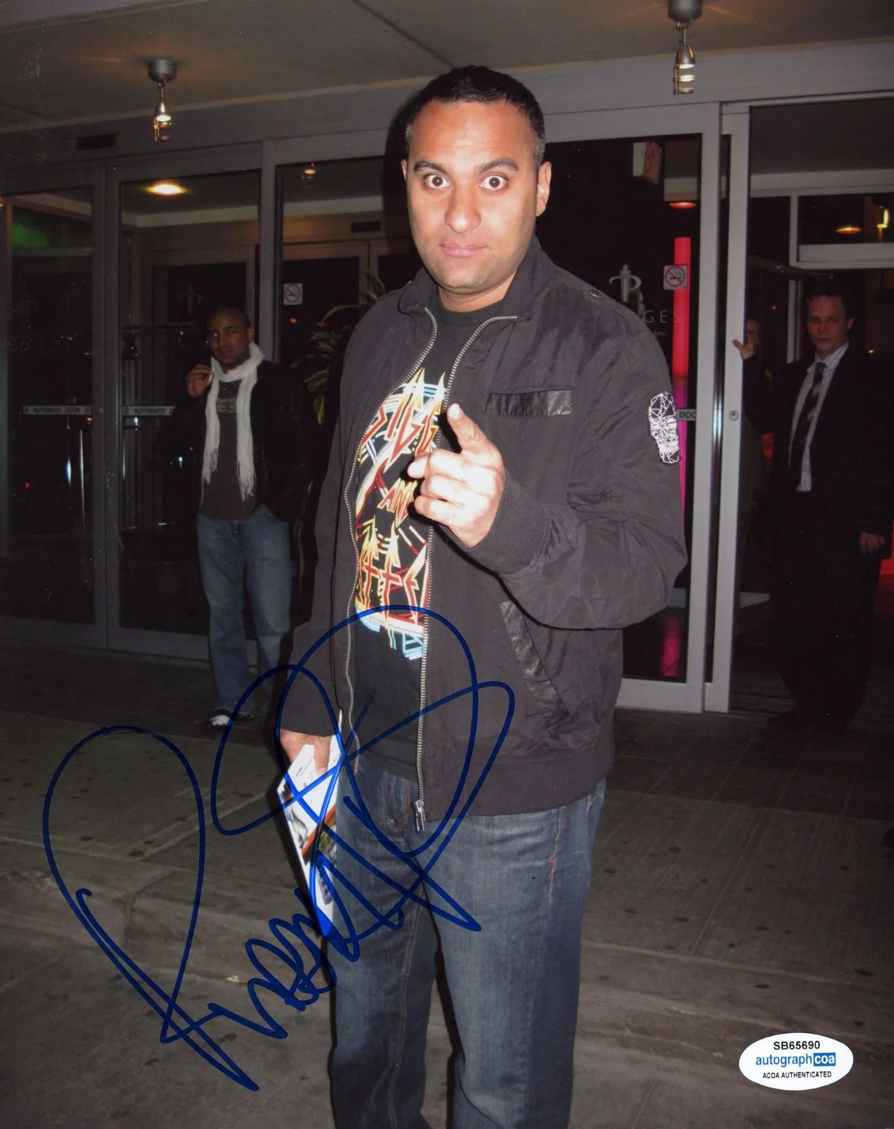 Russell Peters — Russell Peters signed 8x10 Photo EXACT PROOF e COMEDIAN Full Signature ACOA COA, изображение 4