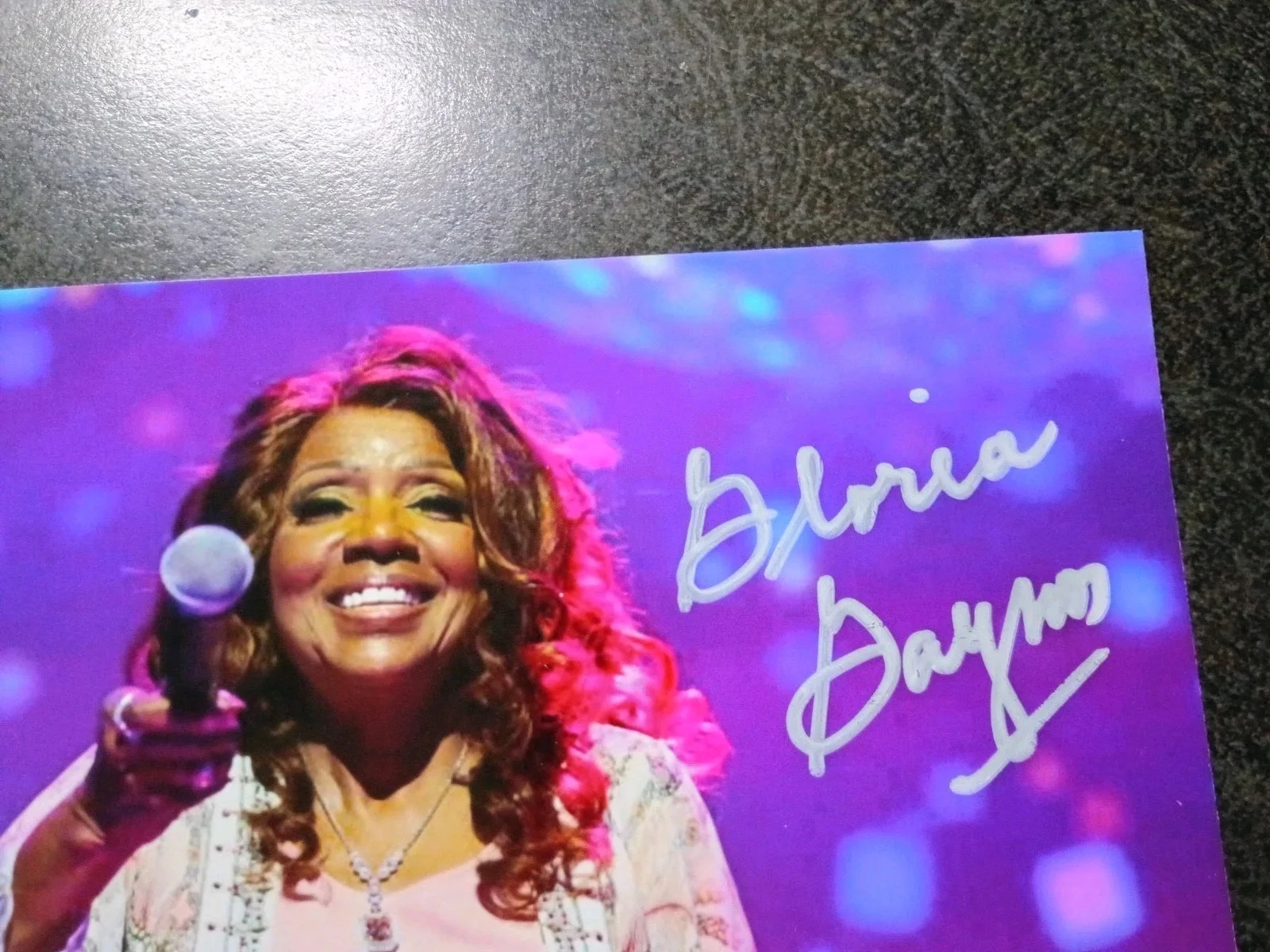 GLORIA GAYNOR — GLORIA GAYNOR Hand Signed Autograph 4X6 Photo - SINGER - SONG - I WILL SURVIVE, изображение 2