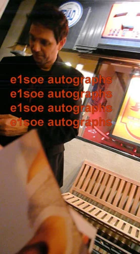 Ralph Macchio — Ralph Macchio signed 8x10 photo - In Person Exact Photo Proof - Karate Kid, image 2
