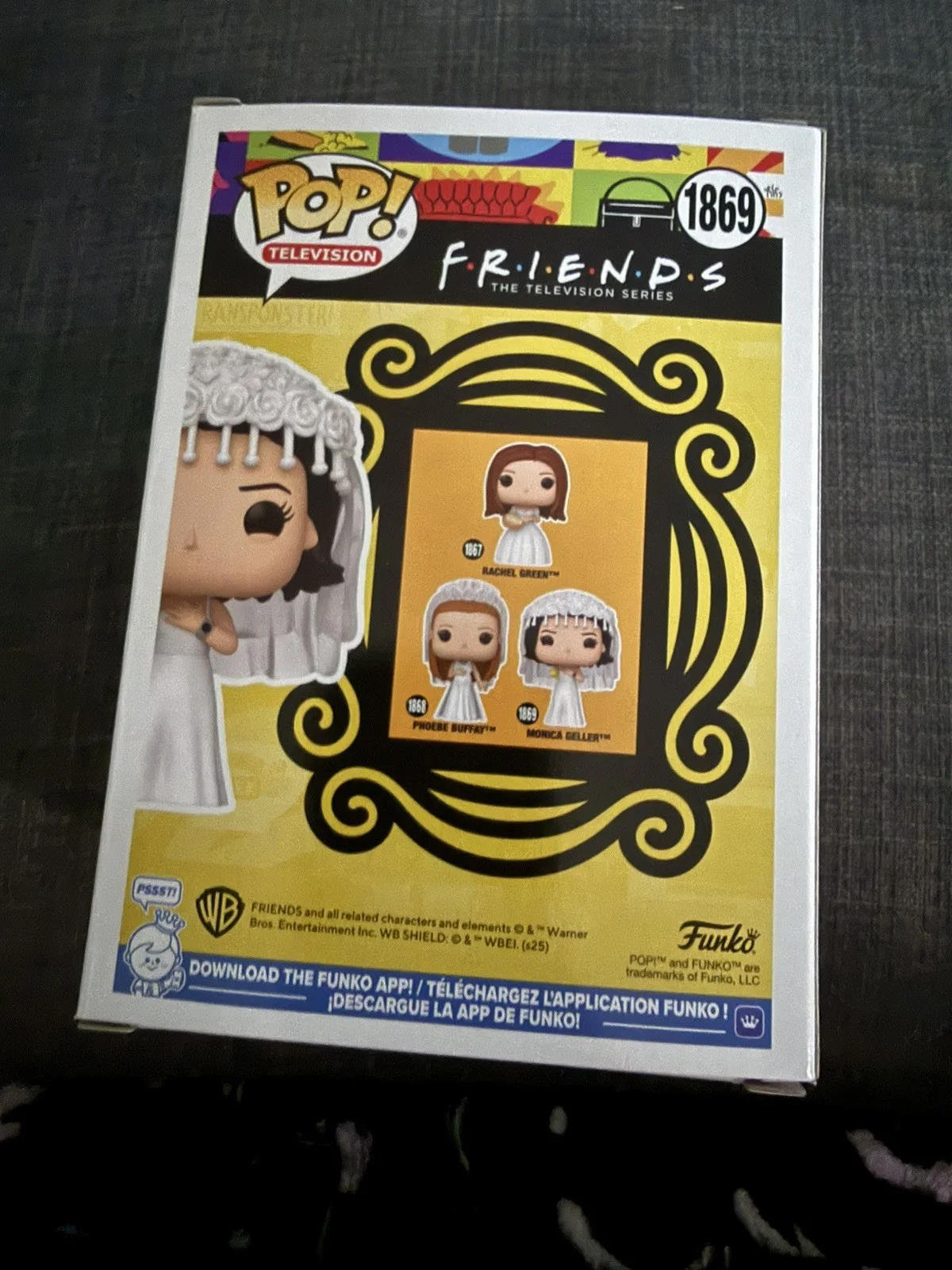 Courtney Cox Signed Funko #1869 "Monica Geller" Friends - Beckett COA, изображение 4
