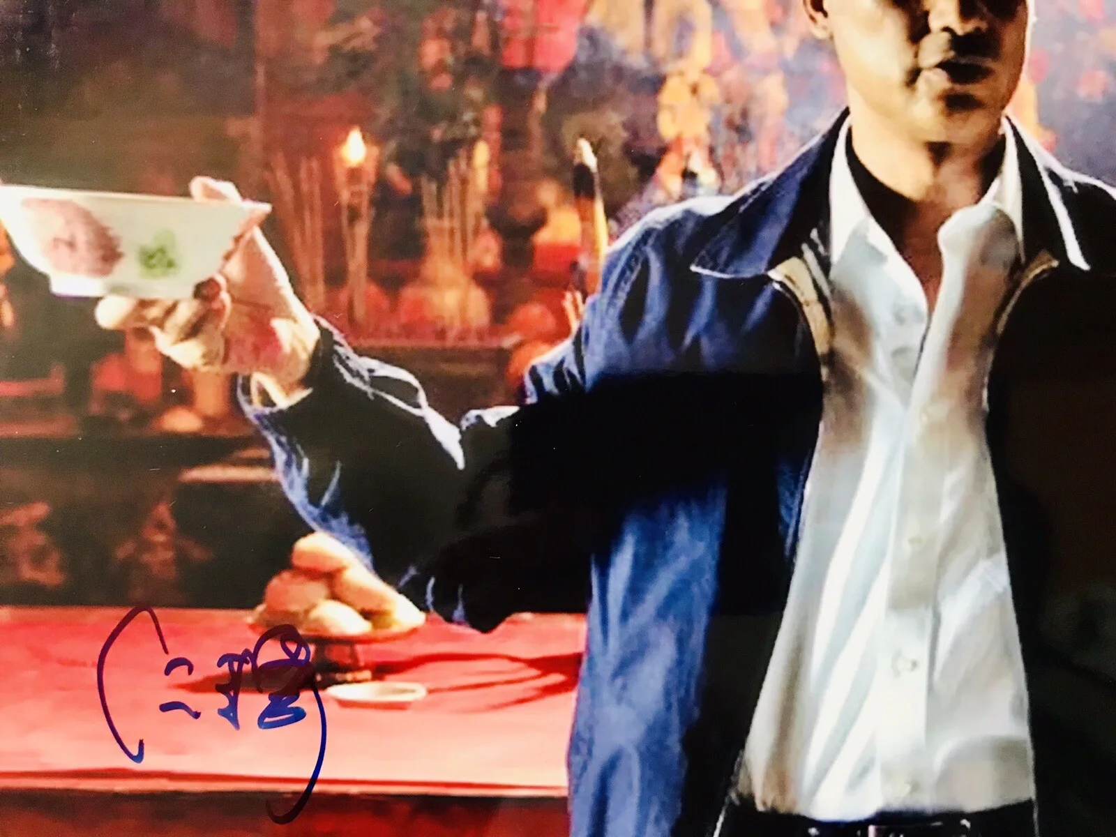 Simon Yam — Simon Yam Tat Wah signed 8x10 photo - In Person Proof. Triad, Election, Ip Man., изображение 2
