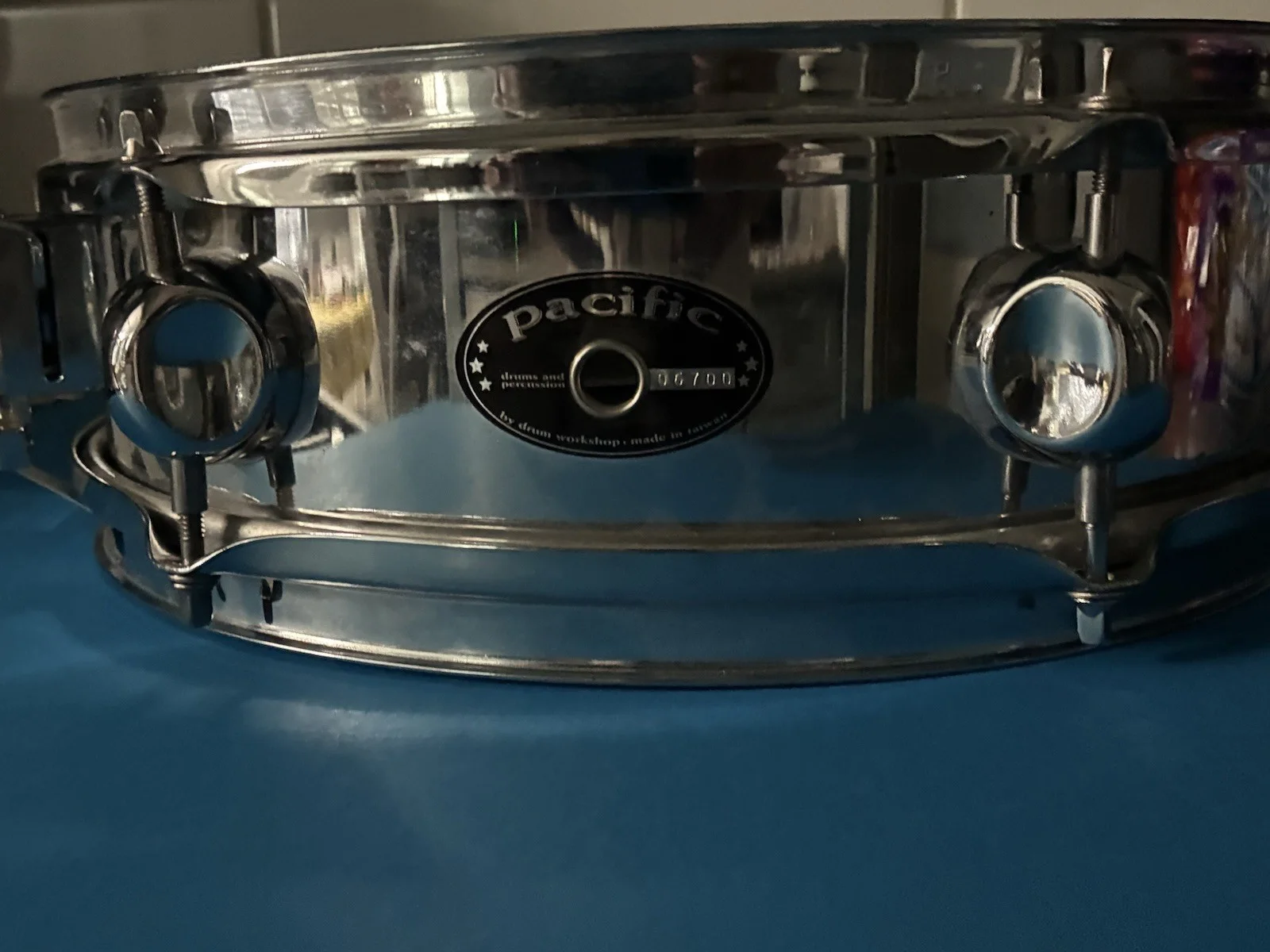 Boston Band Signed Stage Used Drumhead On Snare Drum, image 2