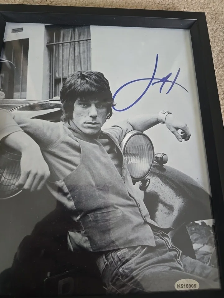 JEFF BECK Autographed 8x10 Signed Photo Rock Guitarist Letter Of Authenticity, изображение 2