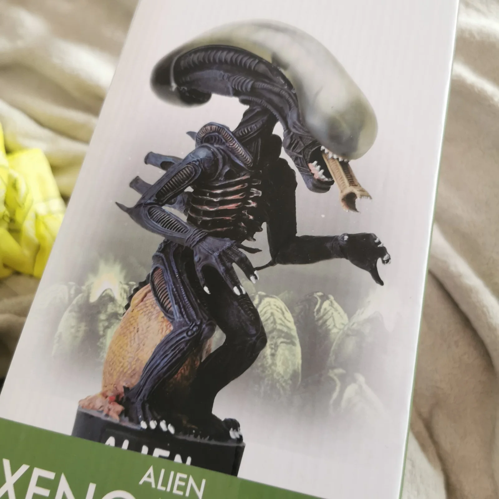 Alien xenomorph head knockers hand painted collectors edition neca, изображение 2