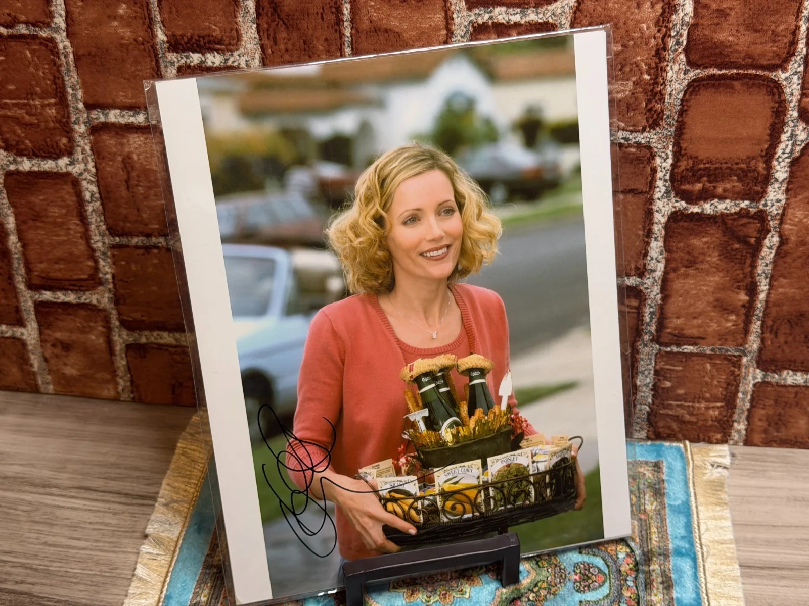 Leslie Mann — Leslie Mann Signed Autographed Auto 8x10" Photo COA Stealing Harvard Knocked Up, изображение 2