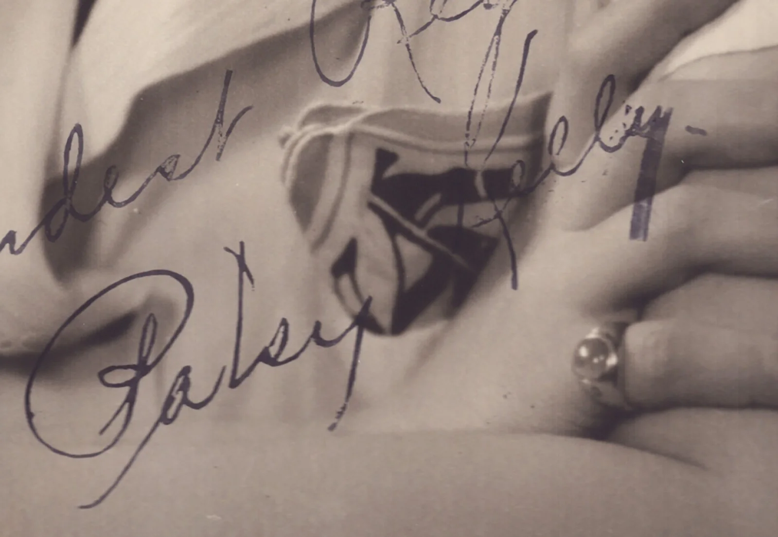 Patsy Kelly — PATSY KELLY - AUTOGRAPHED SIGNED PHOTOGRAPH, image 2
