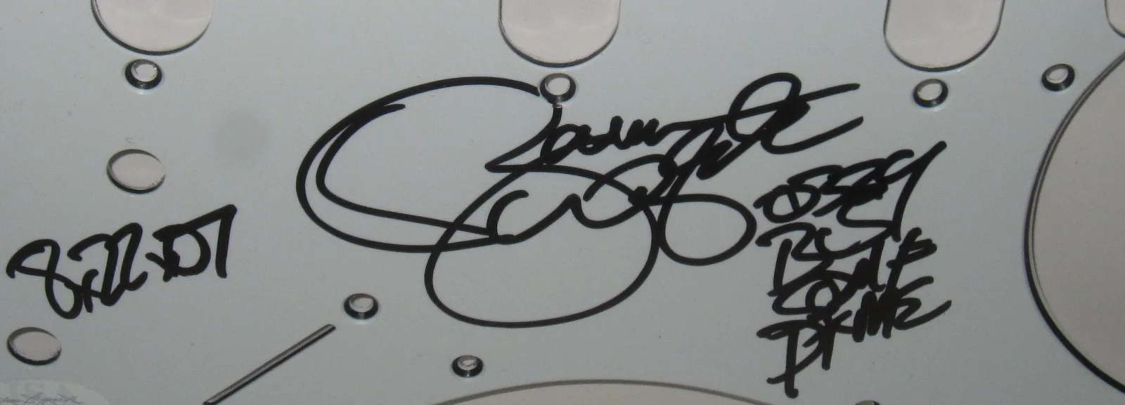 ZAKK WYLDE SIGNED GUITAR GUARD STRAT BLACK LABEL SOCIETY ROCK AUTOGRAPH JSA COA, image 2