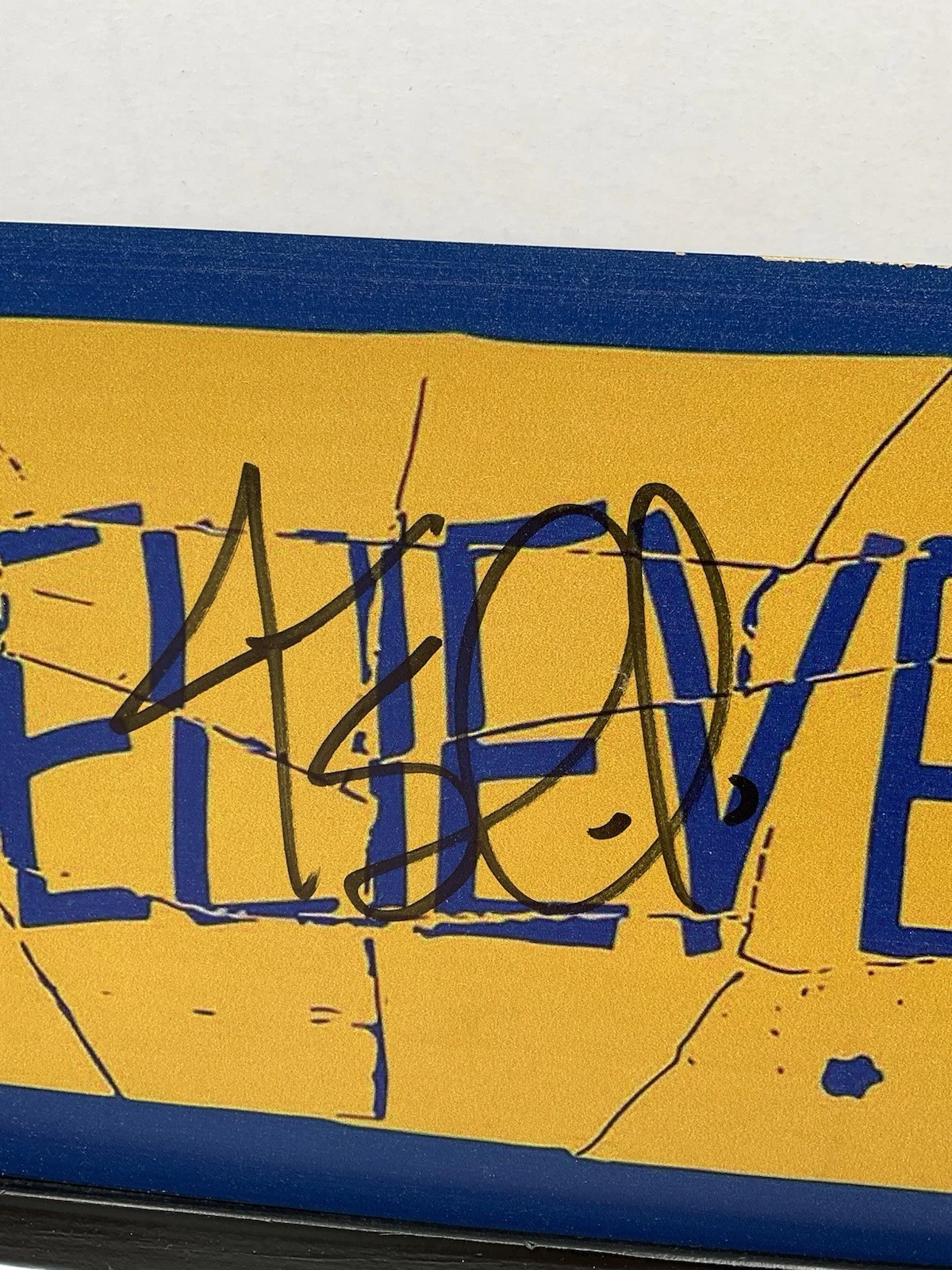 Jason Sudeikis — Jason Sudeikis signed Believe Ted Lasso signed Wooden Sign Soccer BAS Believe, изображение 2