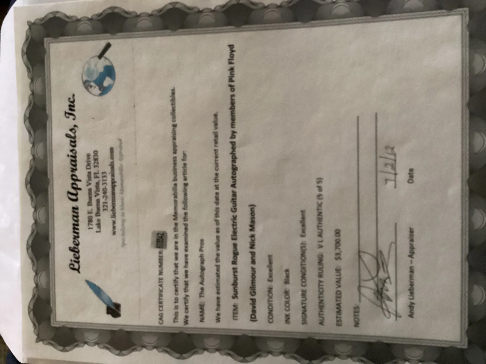 David Gilmour Signed Pink Floyd Dark Side Of The Moon Guitar autograph, изображение 5