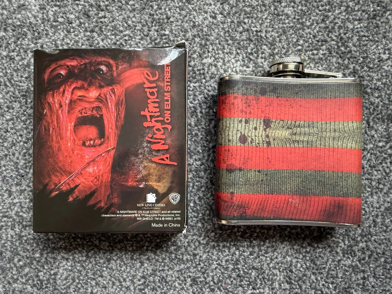 A Nightmare on Elm Street - Freddie Kruger Hip Flask (BRAND NEW), image 2