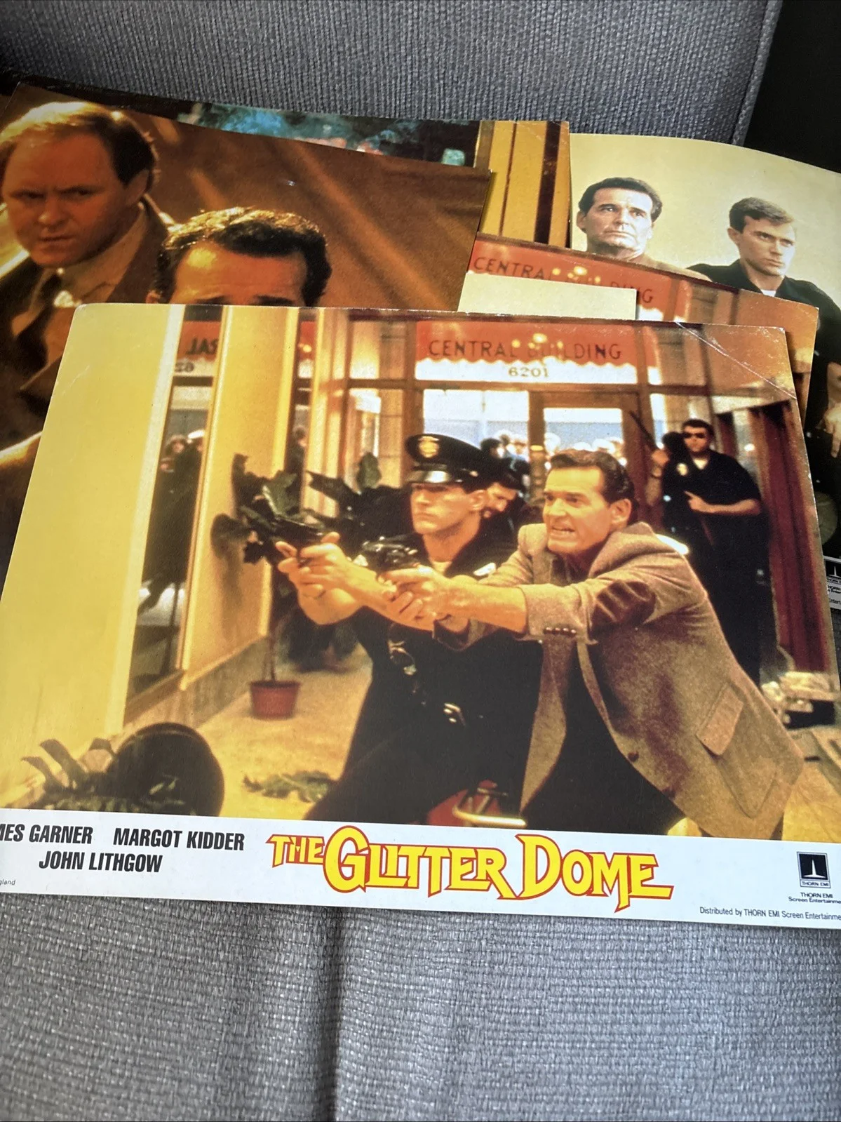 28x36cm lobby cards The Glitter Some James Garner Margot Kidder John Lithgow, image 2