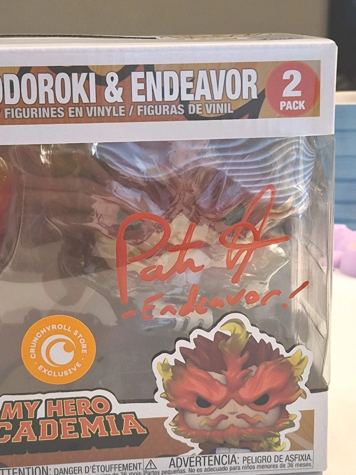 David Matranga, Patrick Seitz — David Matranga Patrick Seitz My Hero Academia signed Shoto & Endeavor Funko Pop, изображение 4