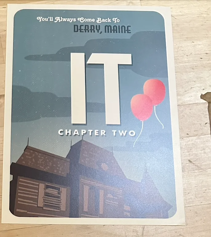 IT PENNYWISE WELCOME TO DERRY MAINE ART CARD WARNER BROS PROMO SET X2 NEW, изображение 2