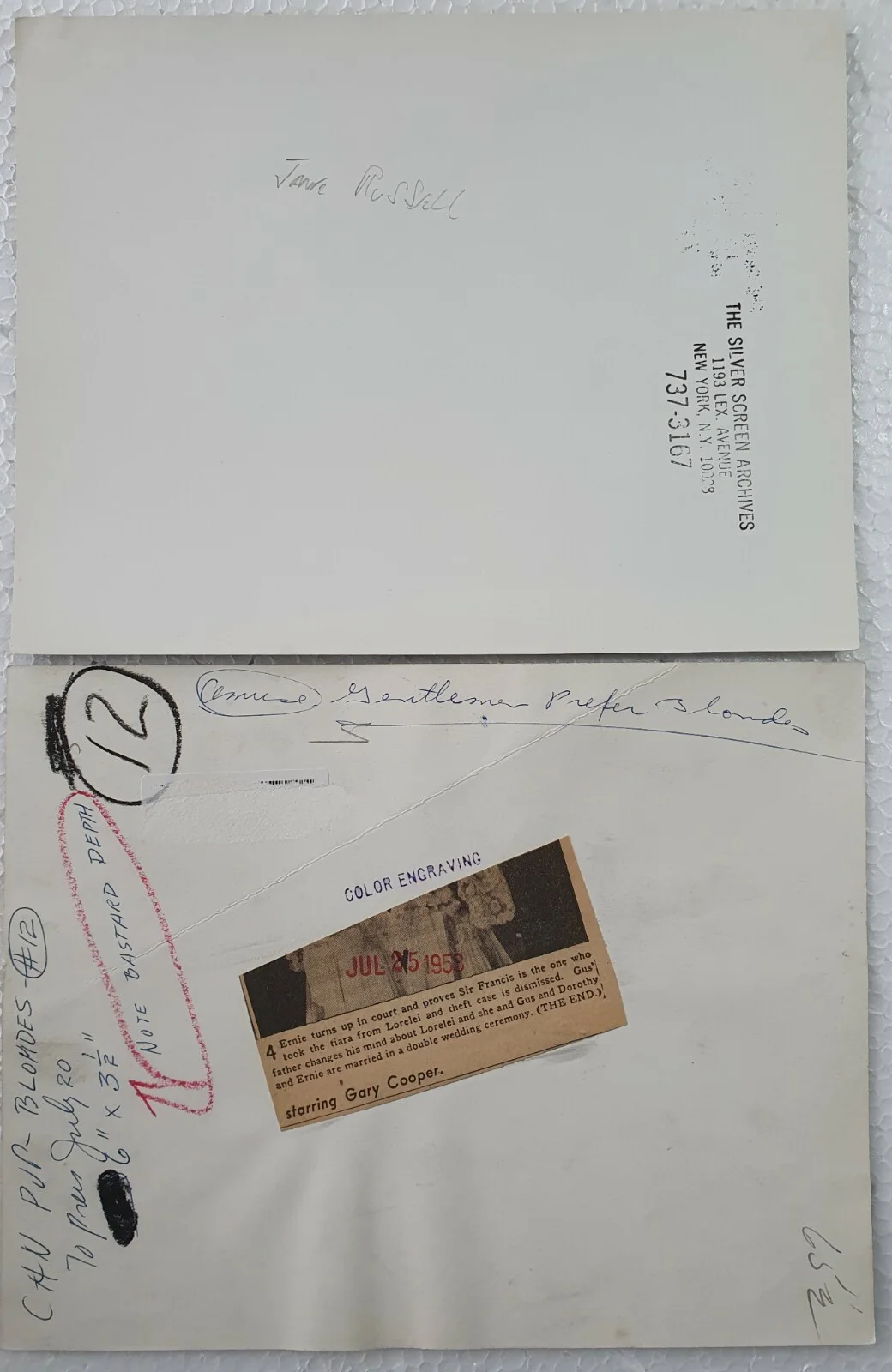 GENTLEMEN PREFER BLONDES -TWO VINTAGE 1953 PRESS PHOTOS - MARILYN MONROE,RUSSELL, image 2
