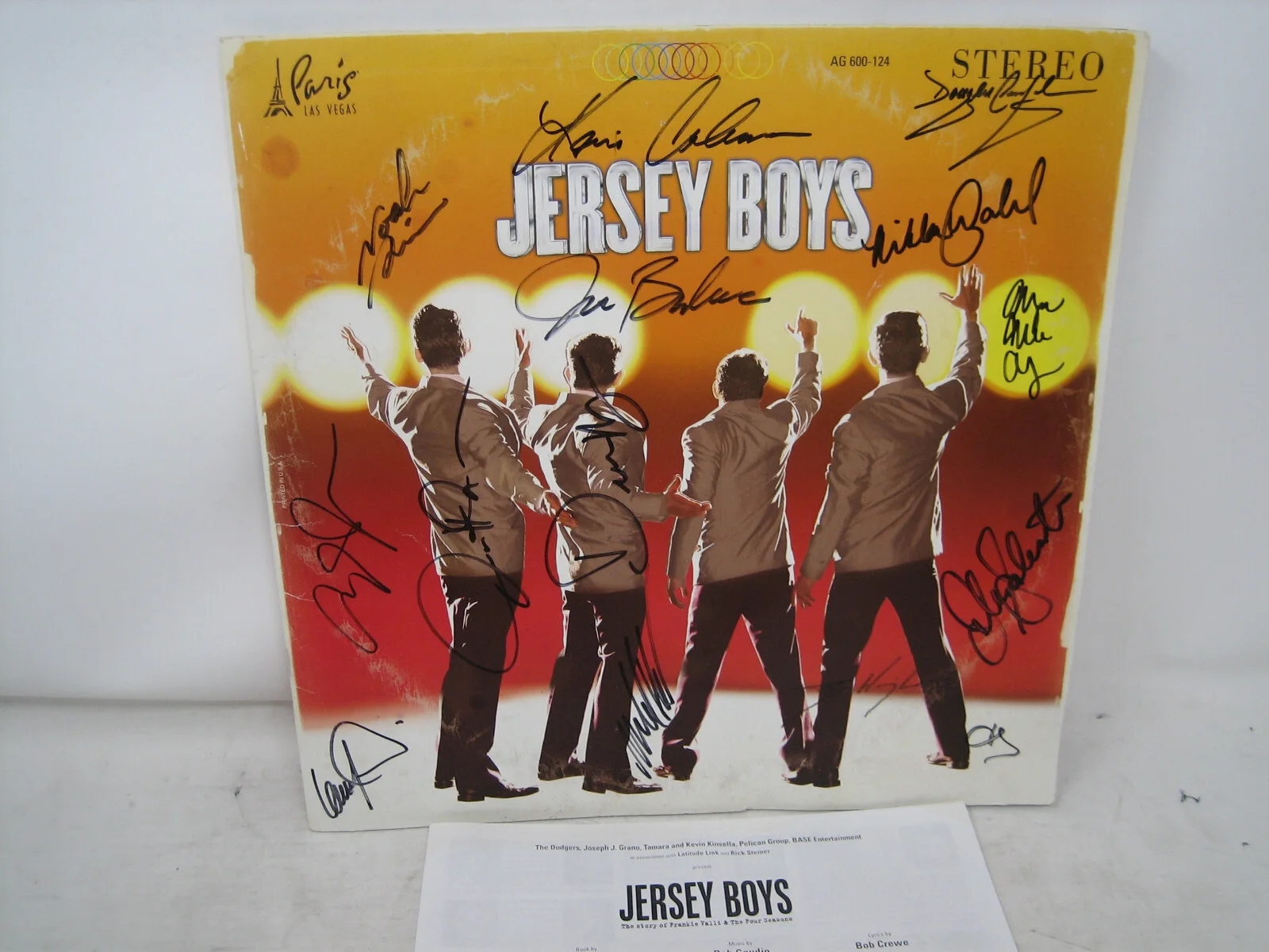 CAST — 2008 JERSEY BOYS MUSICAL SIGNED BY CAST 14X PARIS LAS VEGAS PROGRAM + PLAY BILL, изображение 2