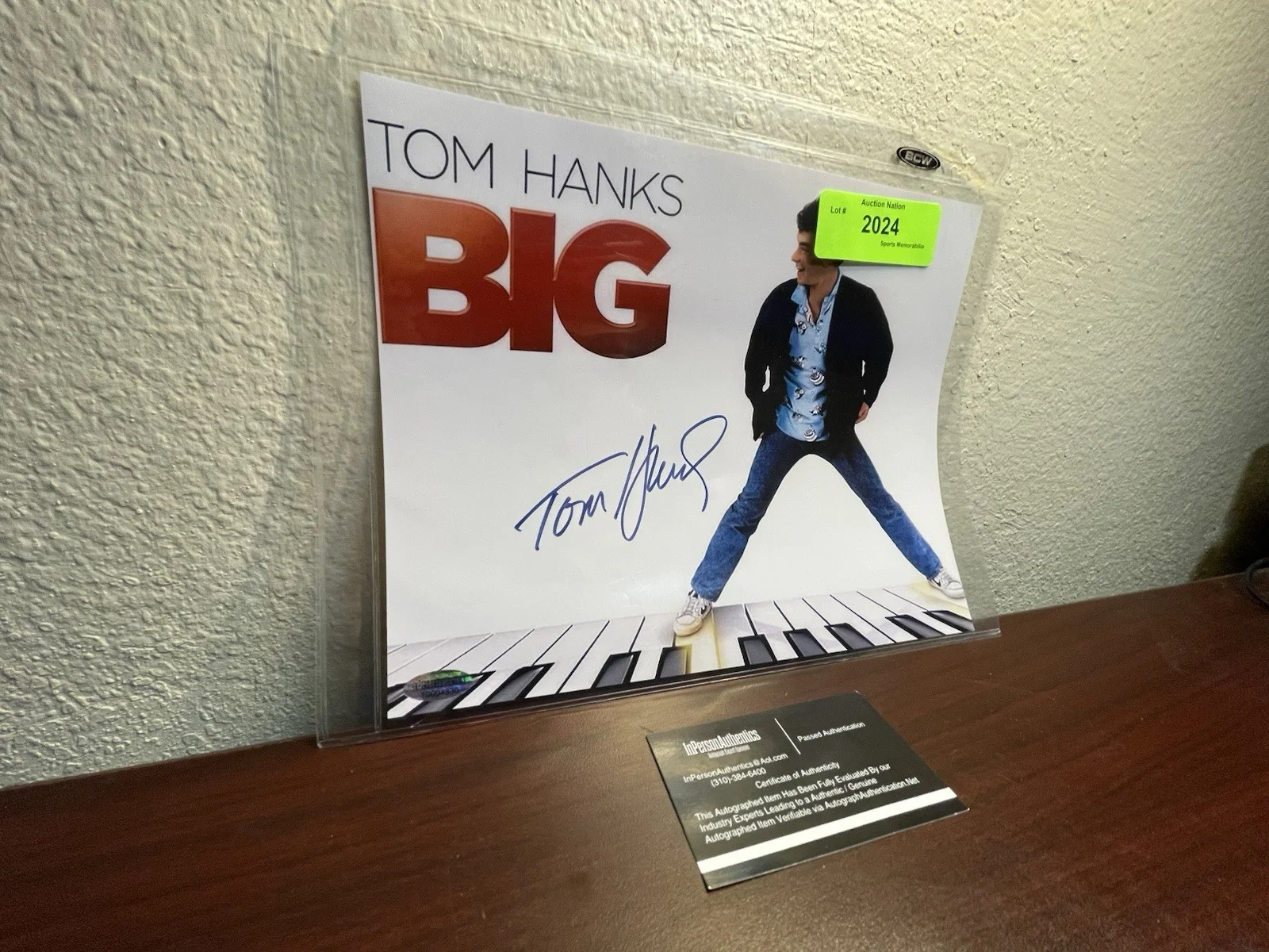 Tom Hanks signed 8x10 Photo Picture autograph with COA BIG Movie Picture, изображение 4