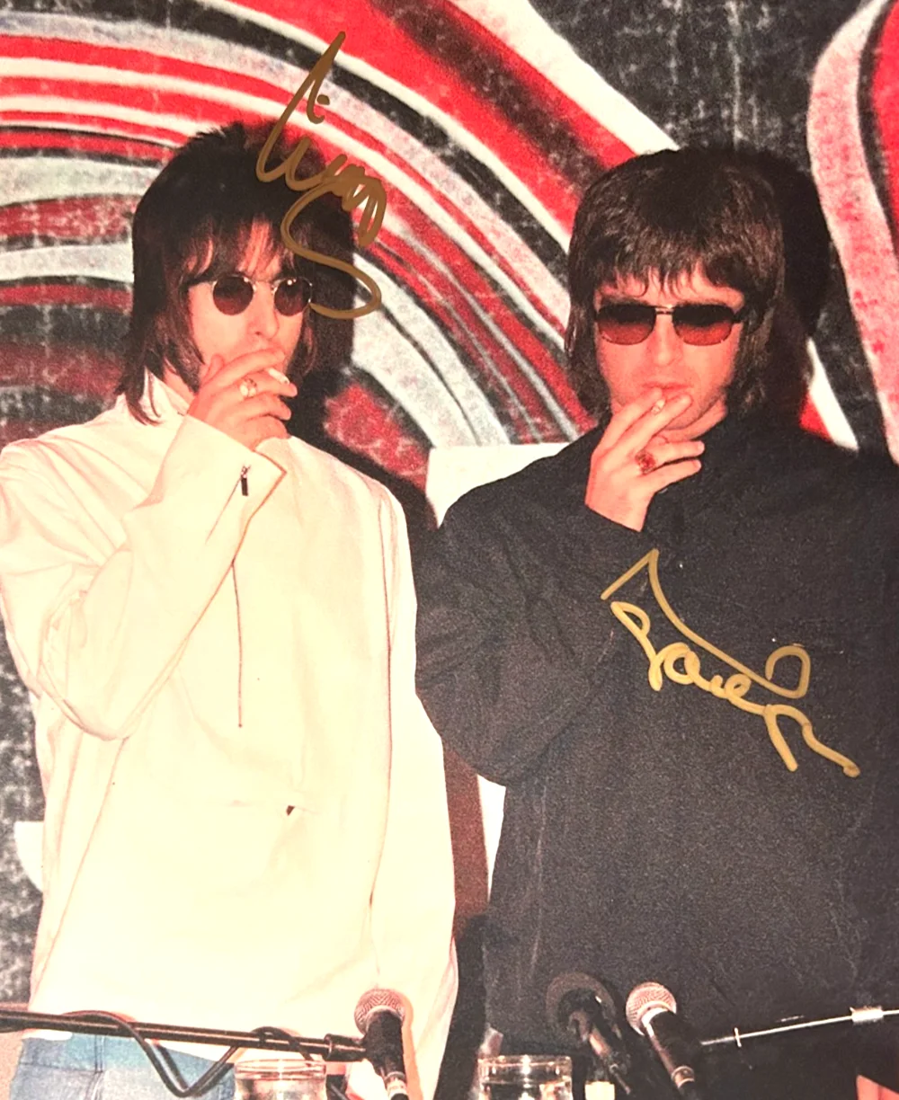 OASIS Signed 8x10" Authentic Original Autograph GENUINE w/COA, image 3