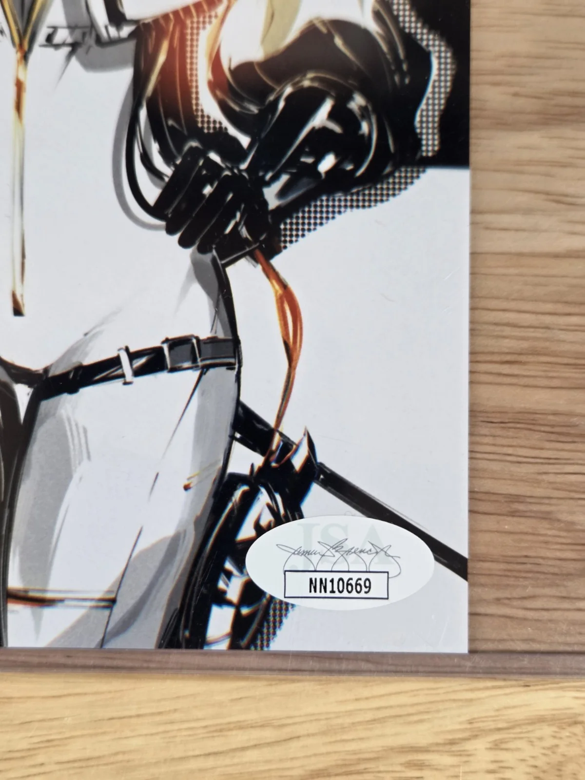 Justine Huxley — Justine Huxley Signed 5x7 Photo Apex Legends Wattson JSA COA Autograph, image 2