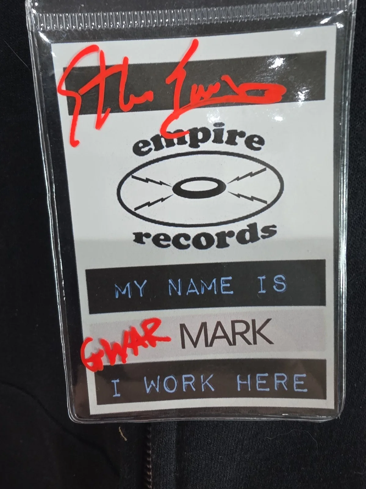 Ethan Embry — Ethan Embry Signed Empire Records Name Tag With HorrorHound COA, image 3