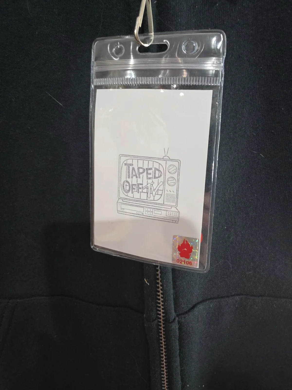 Ethan Embry — Ethan Embry Signed Empire Records Name Tag With HorrorHound COA, image 4