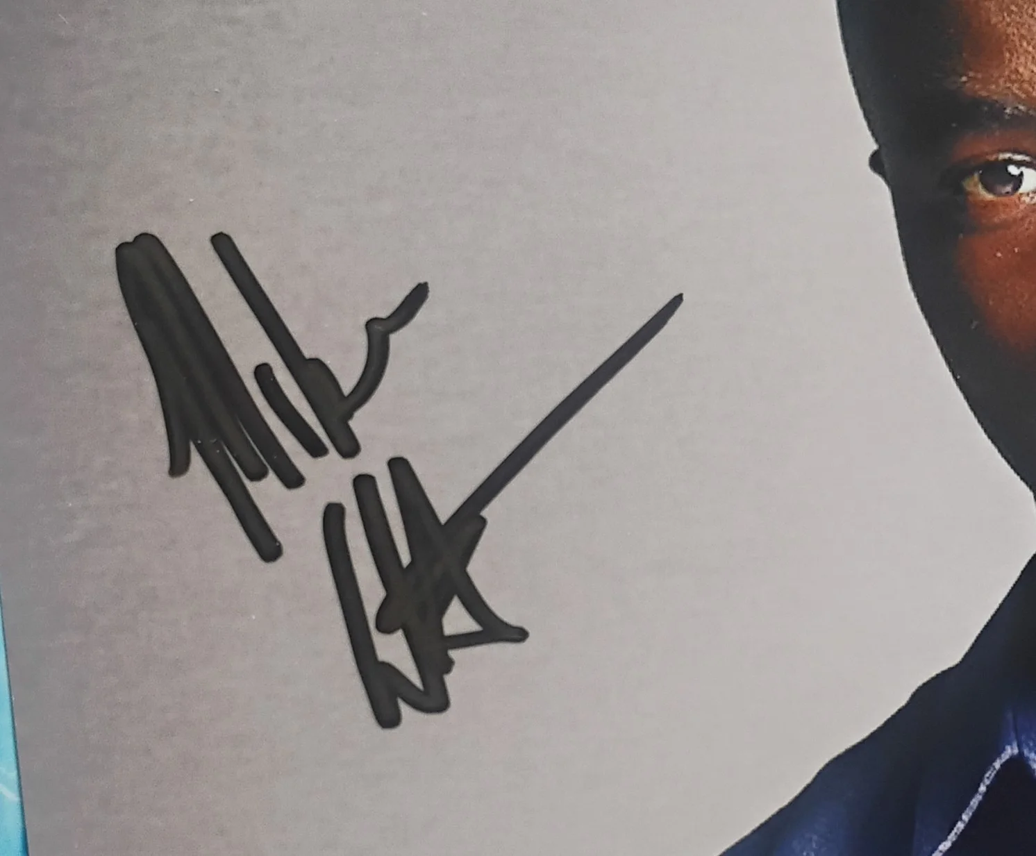 Mike Colter Hand Signed Autograph 8x10 Photo COA - NO US TARIFFS, image 3