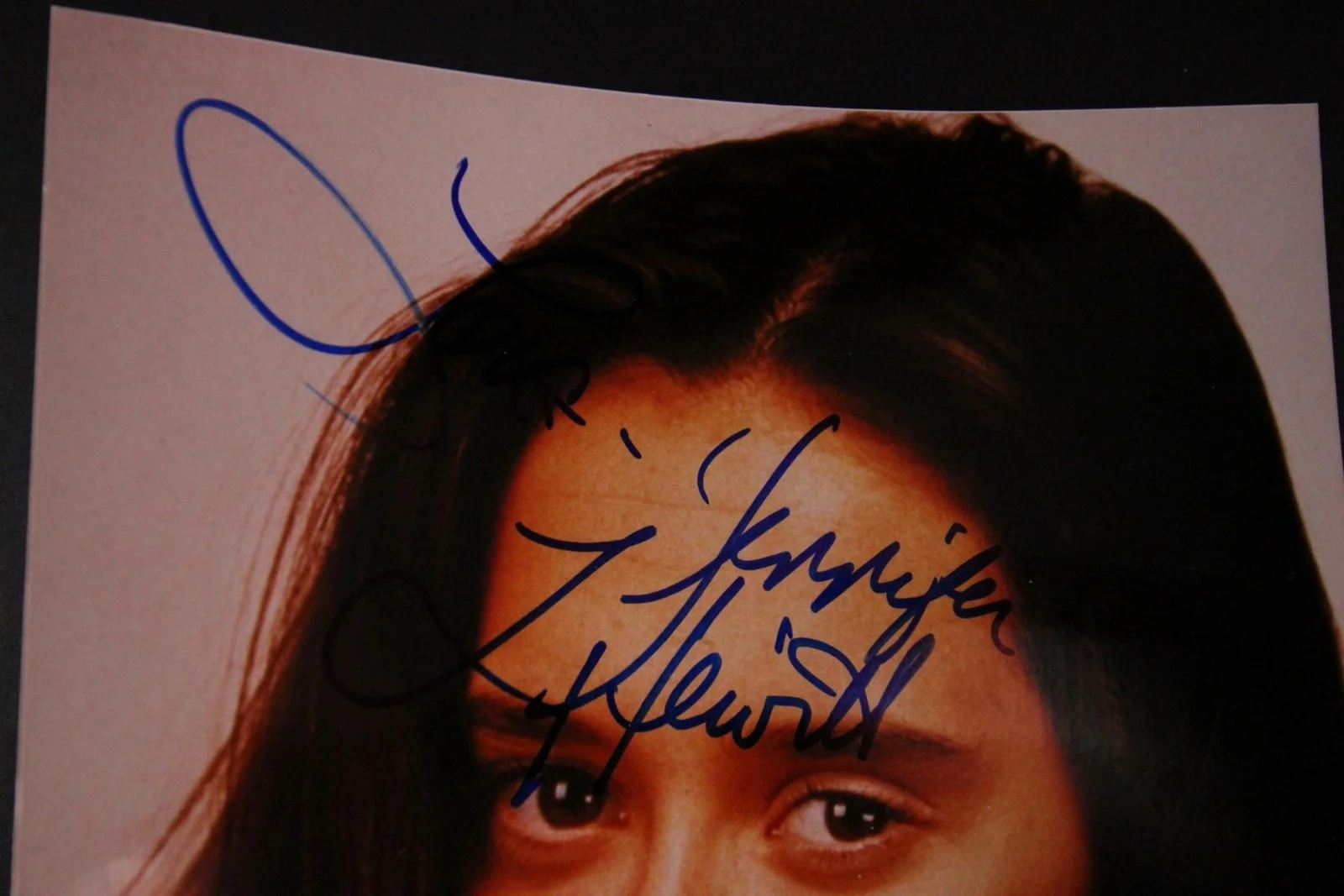 Jennifer Love-Hewitt — JENNIFER LOVE-HEWITT (GHOST WHISPERER~PARTY OF FIVE) AUTOGRAPH PHOTO~, image 2