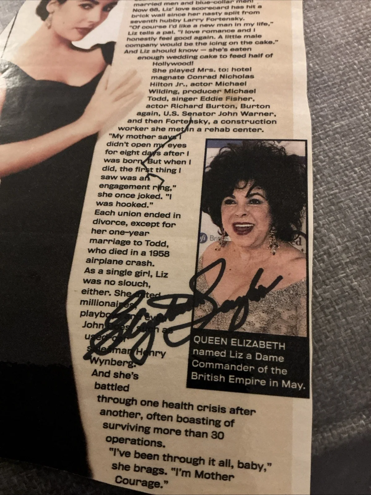 Elizabeth Taylor Autographed Photo, image 2