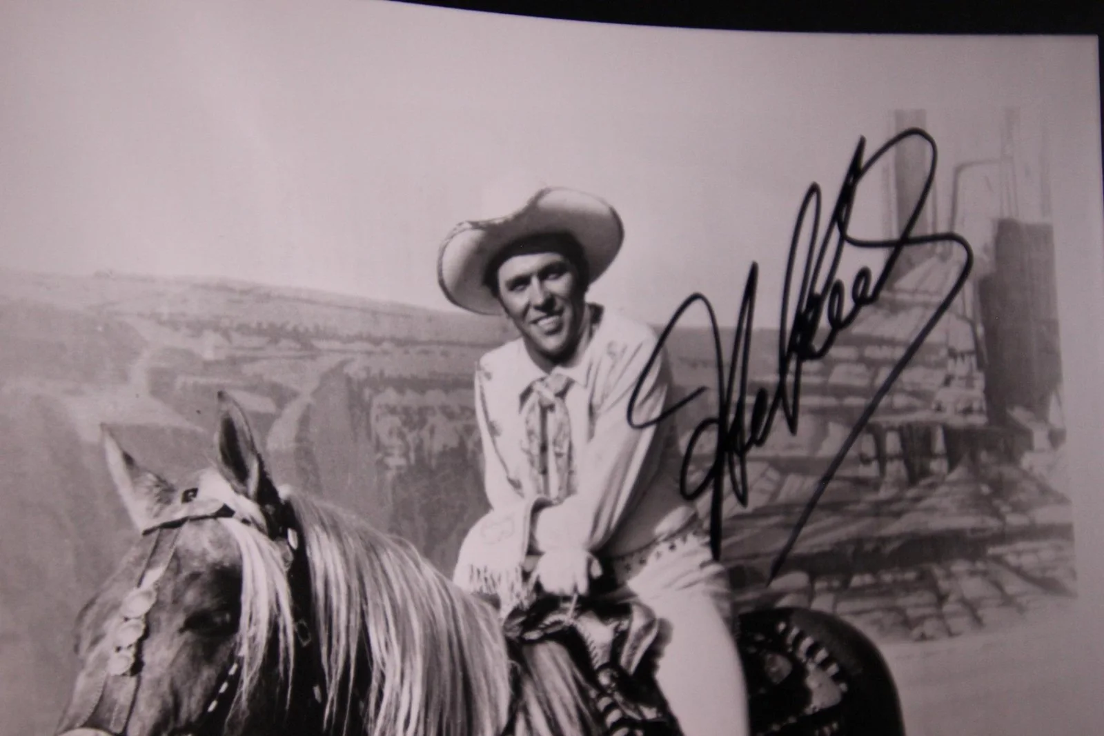 Howard Keel — HOWARD KEEL (1919-2004) (DALLAS~SHOW BOAT) AUTOGRAPH PHOTO~, image 2